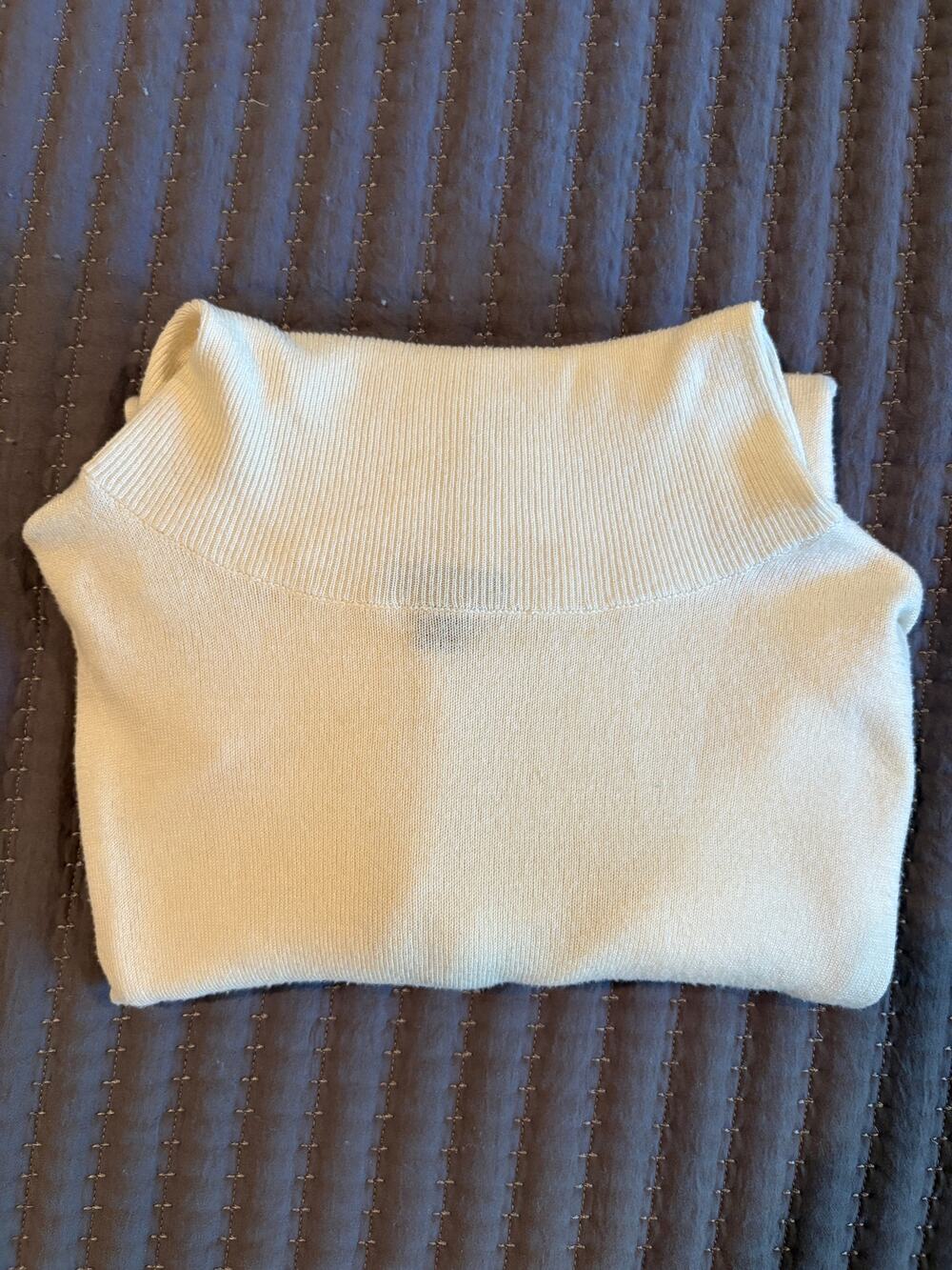 Ann Taylor Factory Medium Ivory Cream Turtleneck Sweater Knit - Womens Med